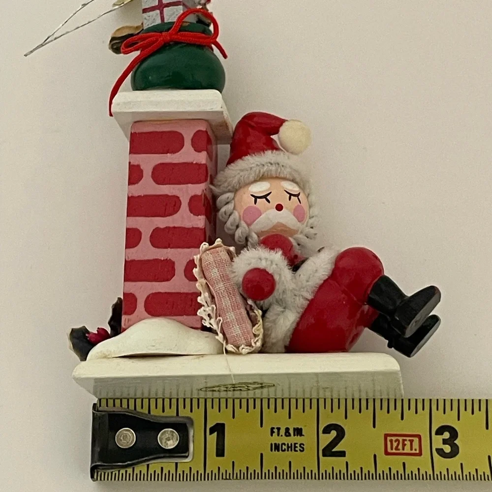 VTG 1982 KURT ADLER Santa On Chimney Wood Christmas Ornament Made In Taiwan